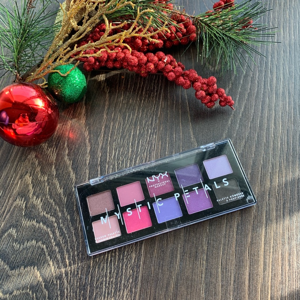 NEW NYX Mystic petals eyeshadow